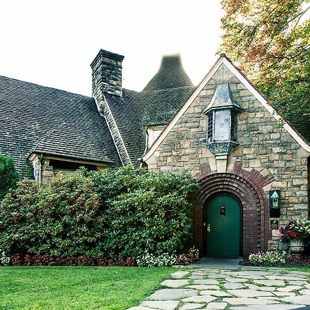 The French Manor Inn & Spa Newfoundland 外观 照片